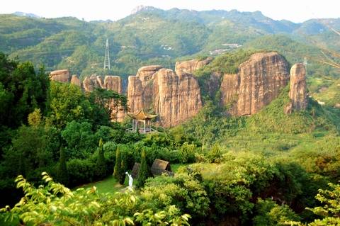 金鸡岭（鄂陕渝交会处山名金鸡岭）