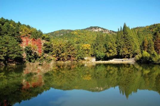 鲁山风景区