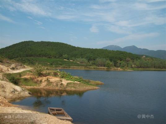 花园村（湖北省红安县华家河镇）