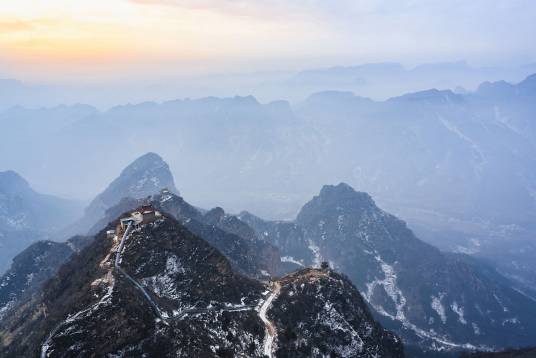 武当山（河北省邯郸市武安市的山脉）