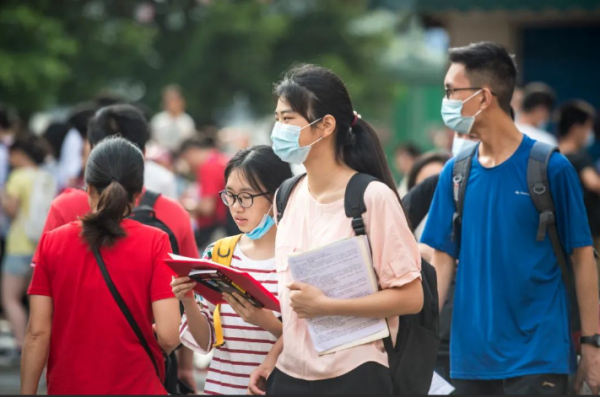 高考700分能上什么大学