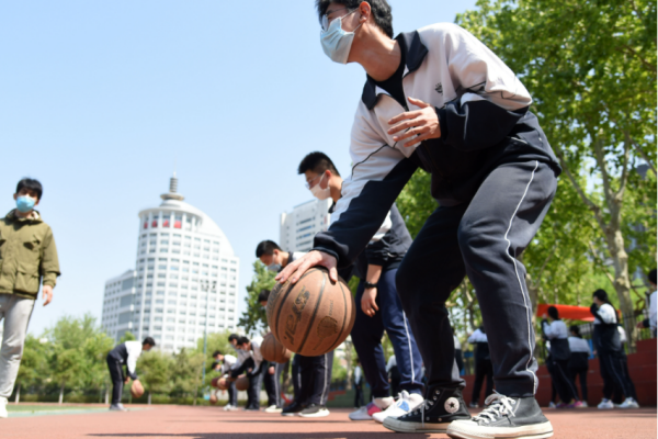 广东省慢罗望述卫高考体育评分标准