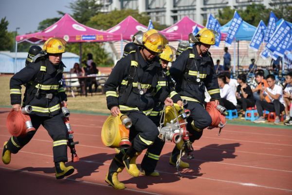 正式消防员报考条件