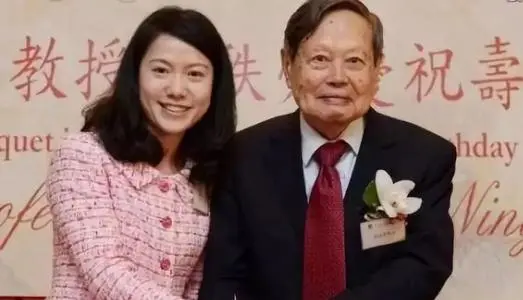 杨振宁和老婆翁帆年龄